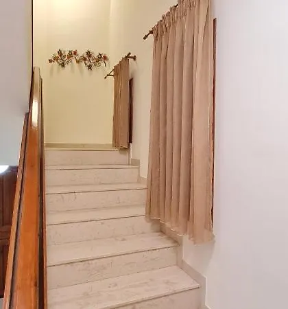 Sunshine Apartment